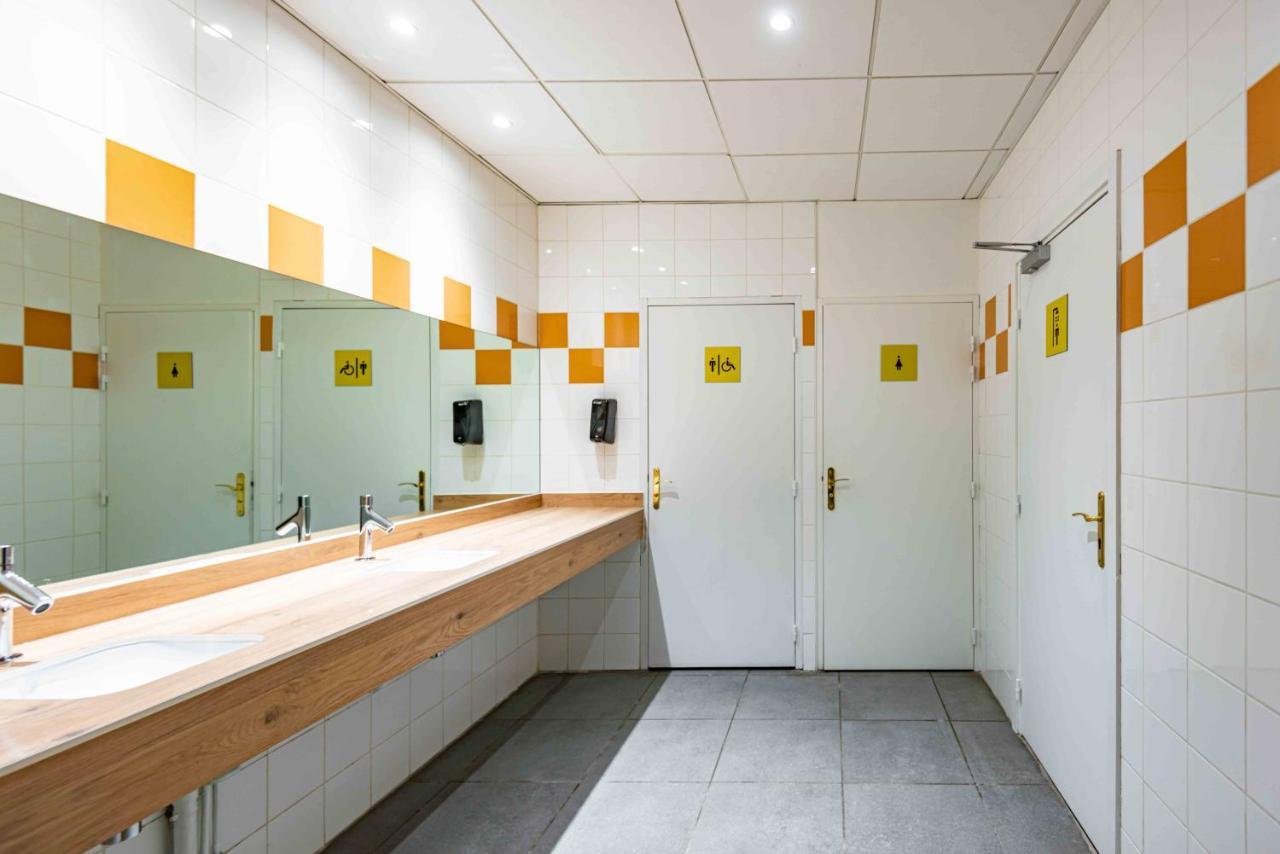 Hostel Le Hueb Grenoble Exteriör bild